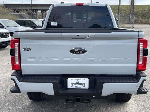 New 2026 Ford F250 Lariat w/ Black Appearance Package image 4