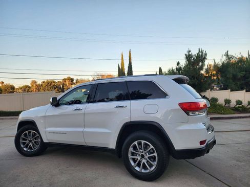 Used 2015 Jeep Grand Cherokee Limited AWD/4WD image 32