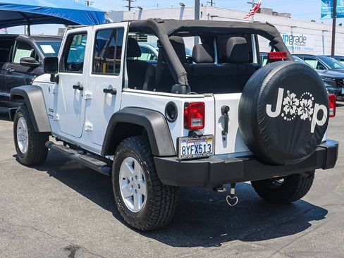 Used 2018 Jeep Wrangler Unlimited Sport S AWD/4WD image 33