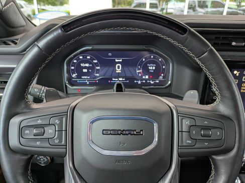 Used 2025 GMC Sierra 1500 Denali Ultimate AWD/4WD image 31