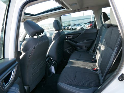 Certified 2023 Subaru Forester Premium image 33