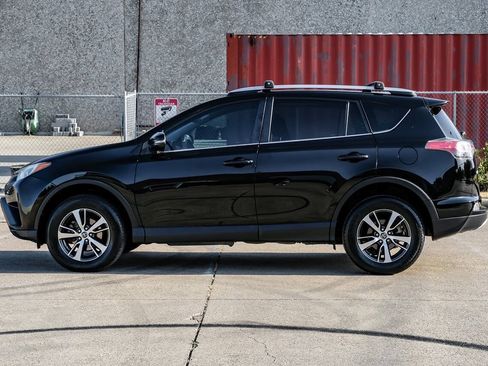 Used 2016 Toyota RAV4 XLE FWD image 16