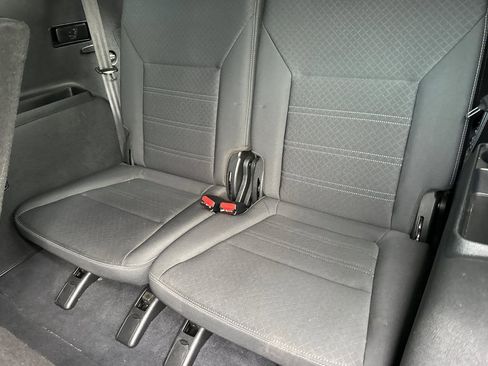 Used 2020 Kia Sorento S image 17