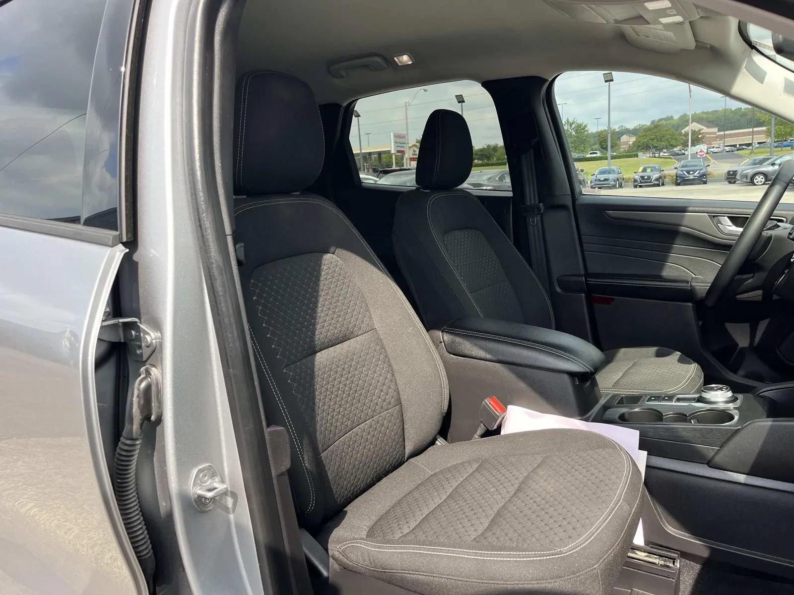 Used 2023 Ford Escape Active w/ Tech Pack #2 AWD/4WD image 25