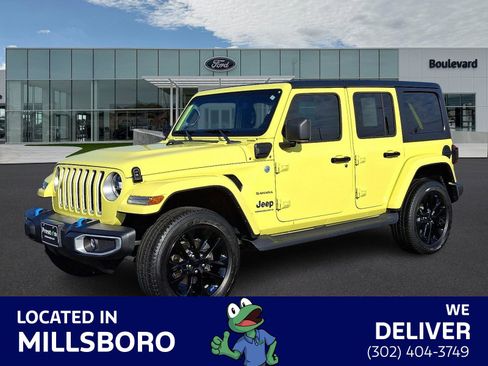 Used 2023 Jeep Wrangler Sahara w/ Cold Weather Group image 1
