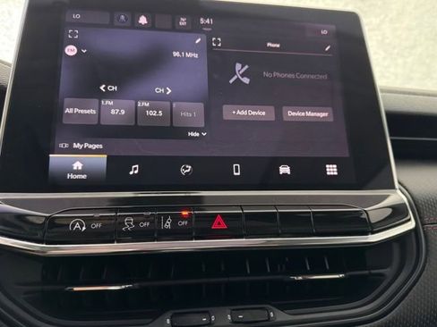 Used 2022 Jeep Compass Trailhawk w/ Sun and Sound Group image 32