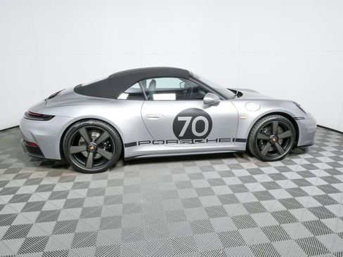Certified 2026 Porsche 911 Carrera GTS RWD image 33