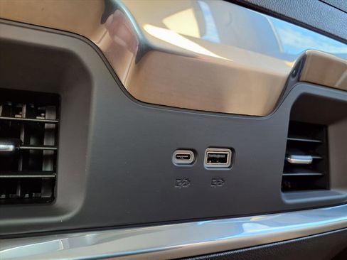 New 2026 GMC Sierra 1500 Elevation image 17