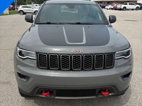 Used 2019 Jeep Grand Cherokee Trailhawk w/ Trailhawk Luxury Group AWD/4WD image 10