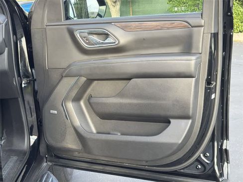 Used 2023 Chevrolet Tahoe LT image 33