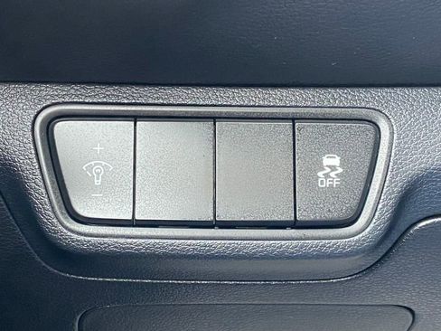 Used 2023 Kia Forte LX FWD image 24
