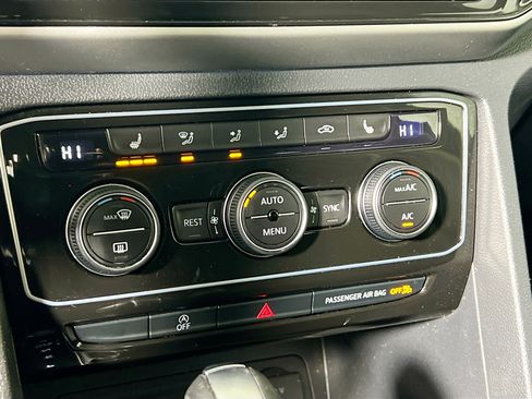 Used 2022 Volkswagen Atlas SEL image 26