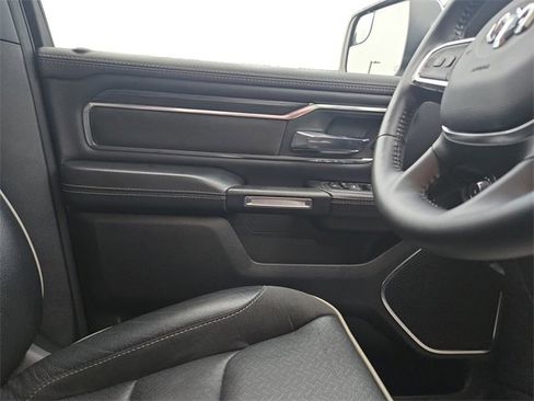 Used 2024 RAM 1500 Laramie image 14