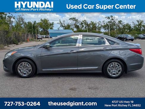 Used 2012 Hyundai Sonata GLS image 2