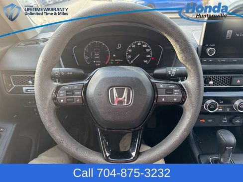 Used 2023 Honda Civic LX image 21