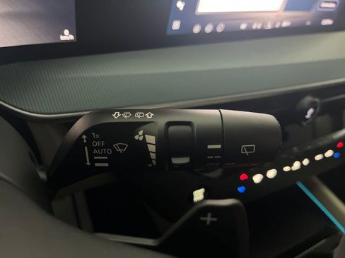 Used 2025 Nissan Murano Platinum w/ Cargo Package image 64