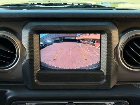 Certified 2022 Jeep Wrangler Unlimited Sport AWD/4WD image 41