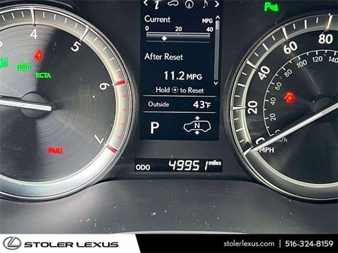 Used 2017 Lexus LX 570 4WD w/ Luxury Package image 33