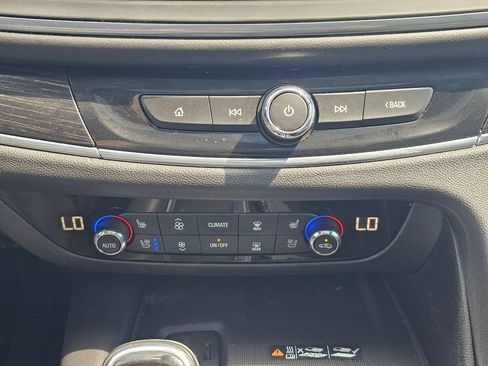 Used 2019 Buick Enclave Avenir w/ Avenir Technology Package AWD/4WD image 30