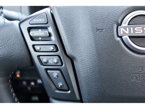 Certified 2024 Nissan Frontier SV w/ SV Convenience Package image 13