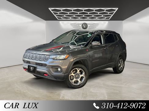Used 2022 Jeep Compass Trailhawk AWD/4WD image 1