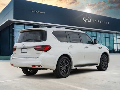 Certified 2024 INFINITI QX80 Premium Select w/ Cargo Package image 4