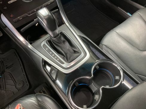 Used 2016 Ford Edge Titanium w/ Technology Package FWD image 15