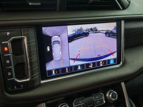 Used 2021 GMC Yukon Denali image 21