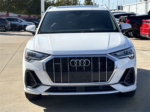 Used 2023 Audi Q3 2.0T Premium image 8