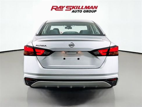 Used 2022 Nissan Altima 2.5 S image 6