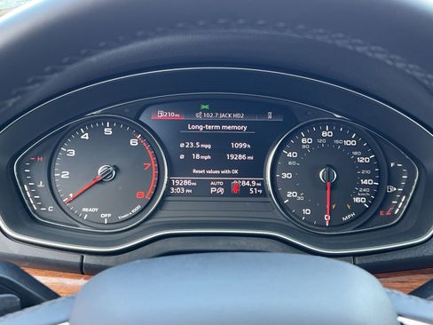 Used 2023 Audi Q5 2.0T Premium w/ Convenience Package image 15