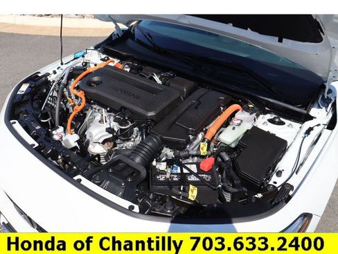 Certified 2025 Honda Civic Sport Touring image 34