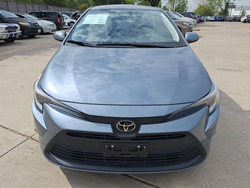 Used 2026 Toyota Corolla LE FWD image 9