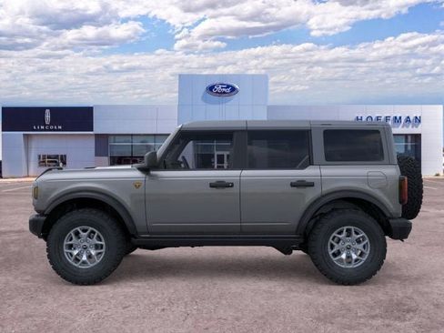 New 2025 Ford Bronco Badlands AWD/4WD image 3