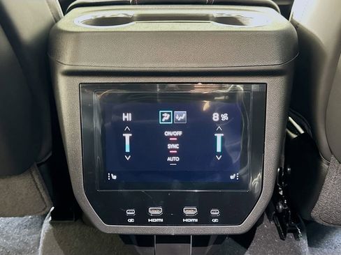 New 2026 GMC Yukon XL AT4 Ultimate image 14