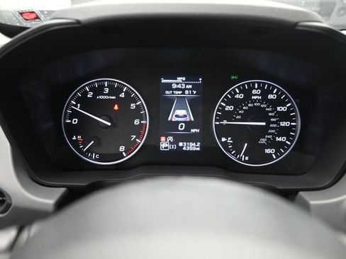 Certified 2025 Subaru Crosstrek 2.5i Limited w/ Popular Package #4A AWD/4WD image 10