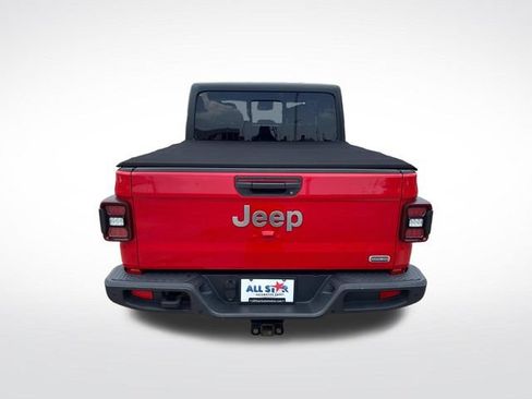 Used 2020 Jeep Gladiator Overland AWD/4WD image 9