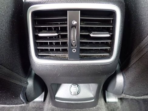 Used 2019 Kia Sportage LX AWD/4WD image 18
