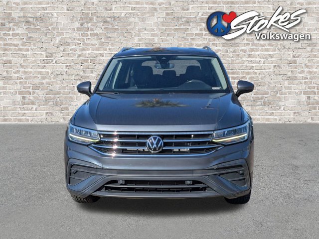 Certified 2023 Volkswagen Tiguan SE FWD image 9