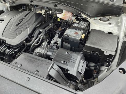 Used 2023 Hyundai Santa Fe SEL w/ Premium Package image 19