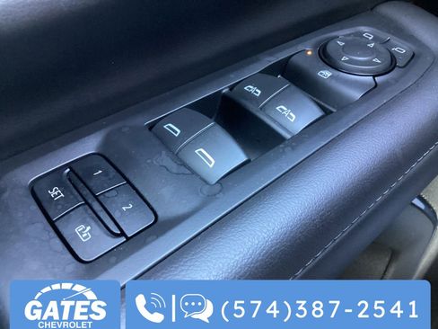 Used 2024 Chevrolet Tahoe LT image 31