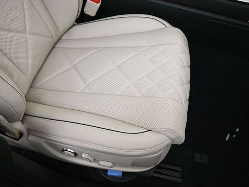 New 2026 Genesis GV80 3.5T Prestige image 12