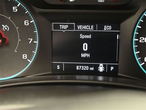 Used 2019 Chevrolet Equinox LS w/ LS Convenience Package image 31