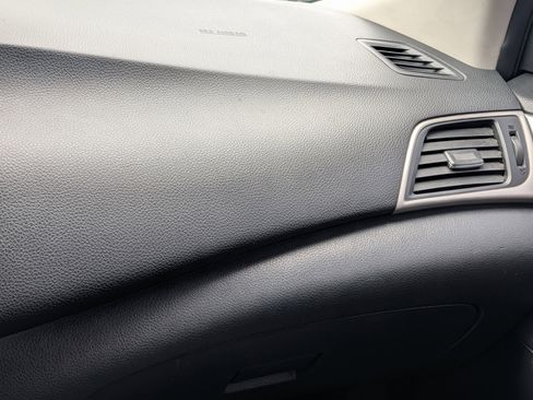 Used 2019 Nissan Sentra S FWD image 14