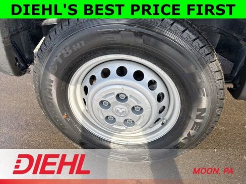 New 2026 RAM ProMaster 2500 w/ Convenience Group image 9