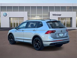Used 2023 Volkswagen Tiguan SE R-Line AWD/4WD video 3
