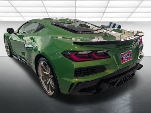 New 2026 Chevrolet Corvette Z06 RWD image 2