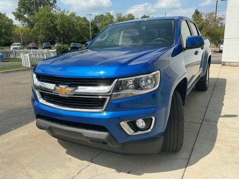 Used 2019 Chevrolet Colorado LT w/ LT Convenience Package AWD/4WD image 6
