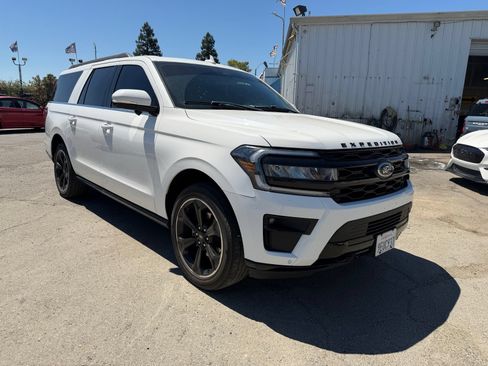 Used 2022 Ford Expedition Max Limited AWD/4WD image 7