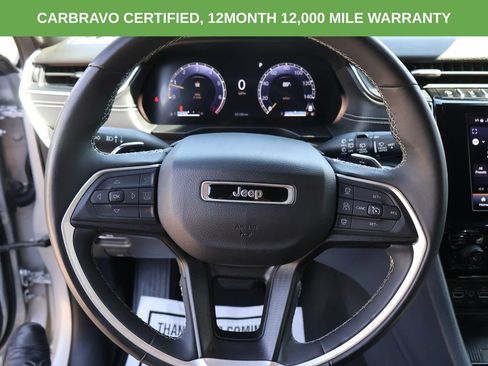 Used 2024 Jeep Grand Cherokee Altitude RWD image 37